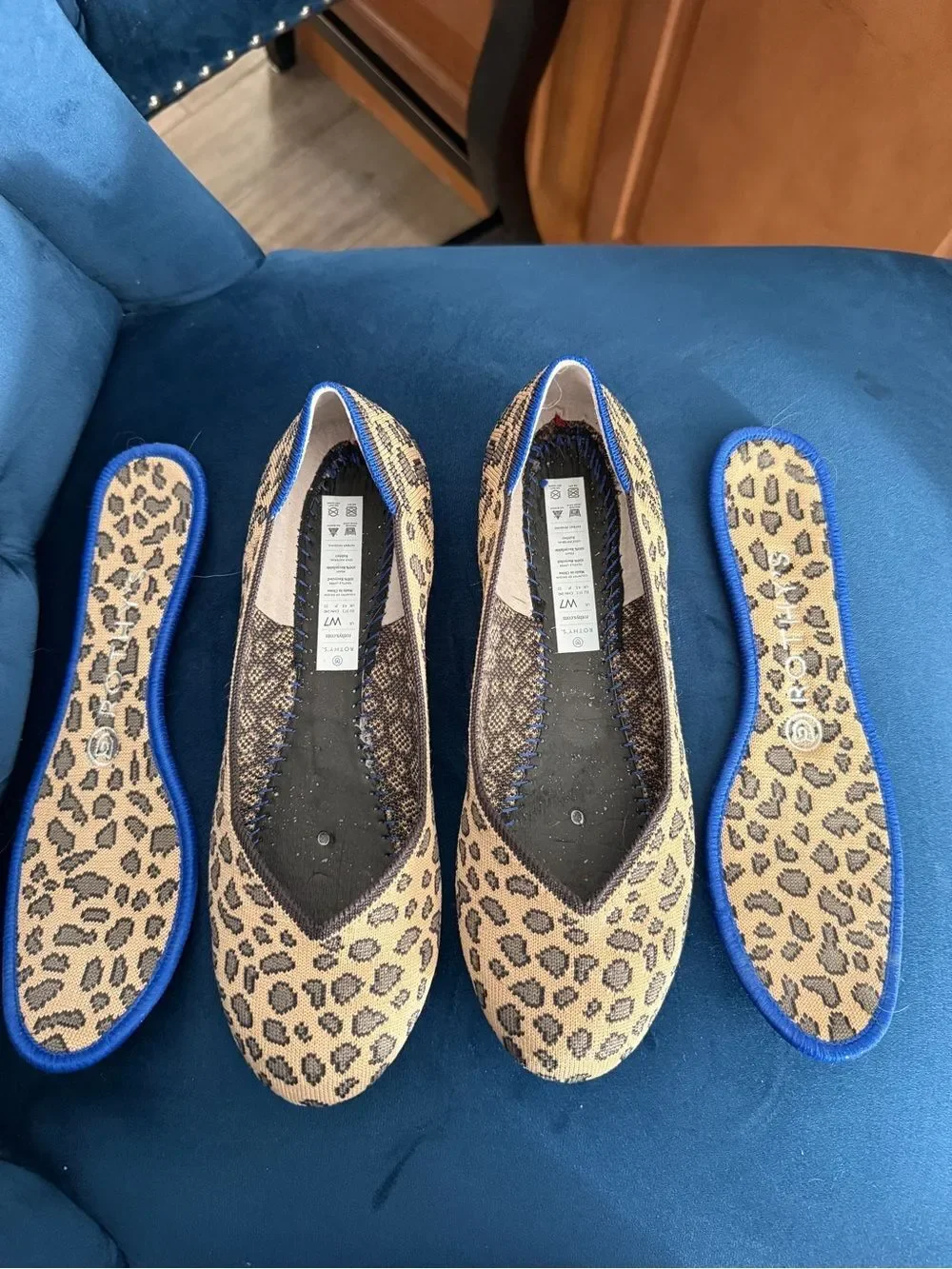 Rothys Spotted Leopard Print Round Toe Flats 7